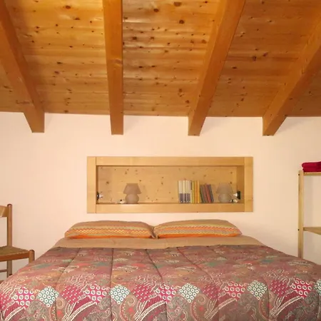 Dalegno Bed & Breakfast 3*