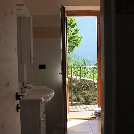 Bed & Breakfast Dalegno Temu
