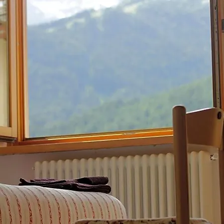 Dalegno Bed & Breakfast 3*